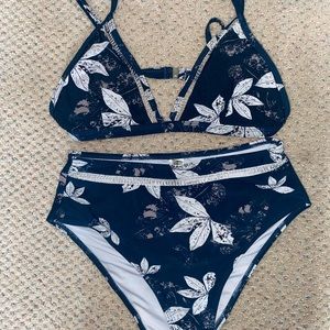 Two piece high waisted bathing suit!